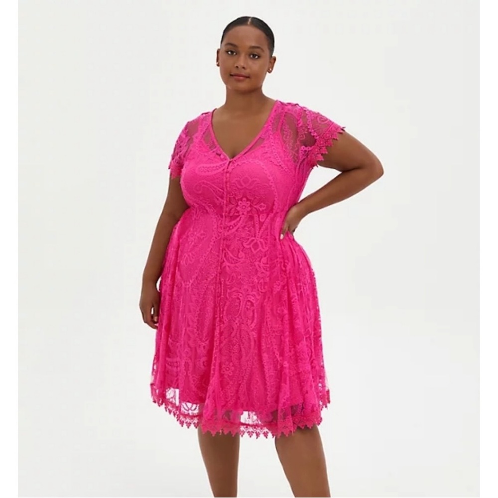 Torrid Magenta Lace Dress Size 1